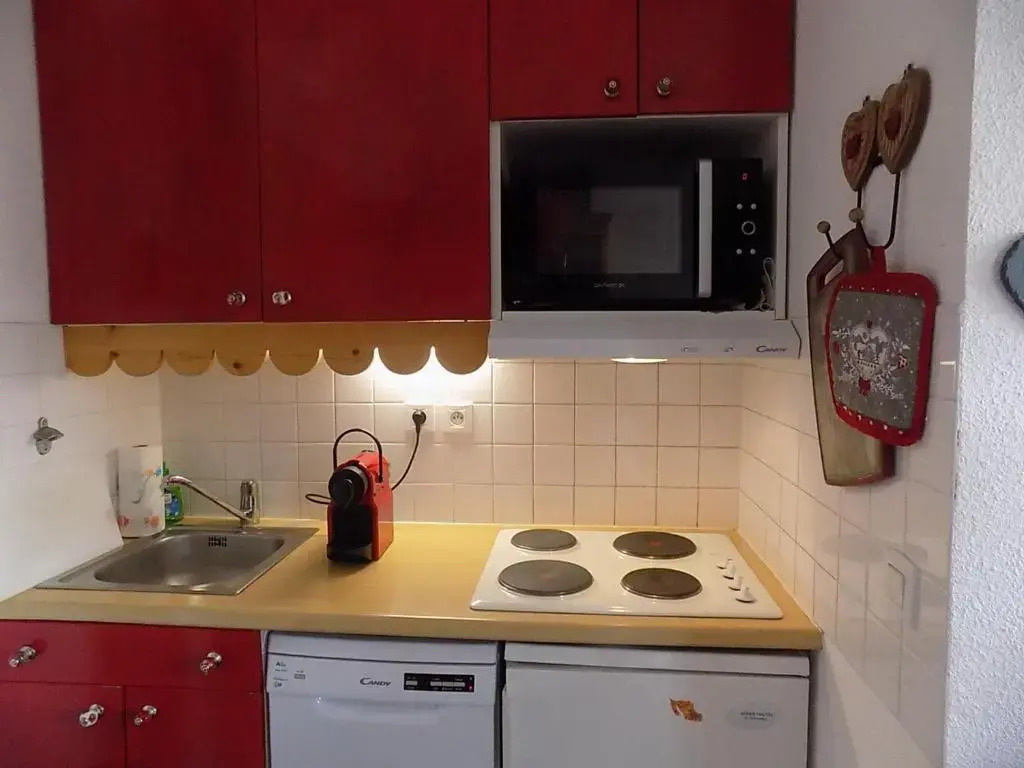 Appart 4 p pied des pistes Risoul 1850