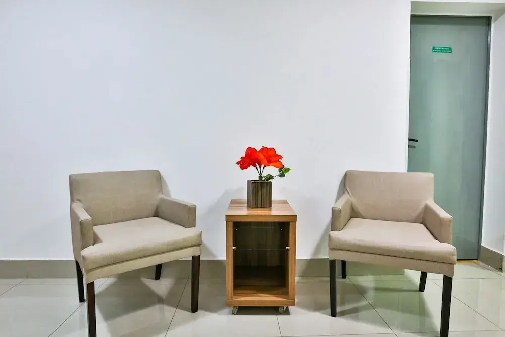 MG Flats & Residence