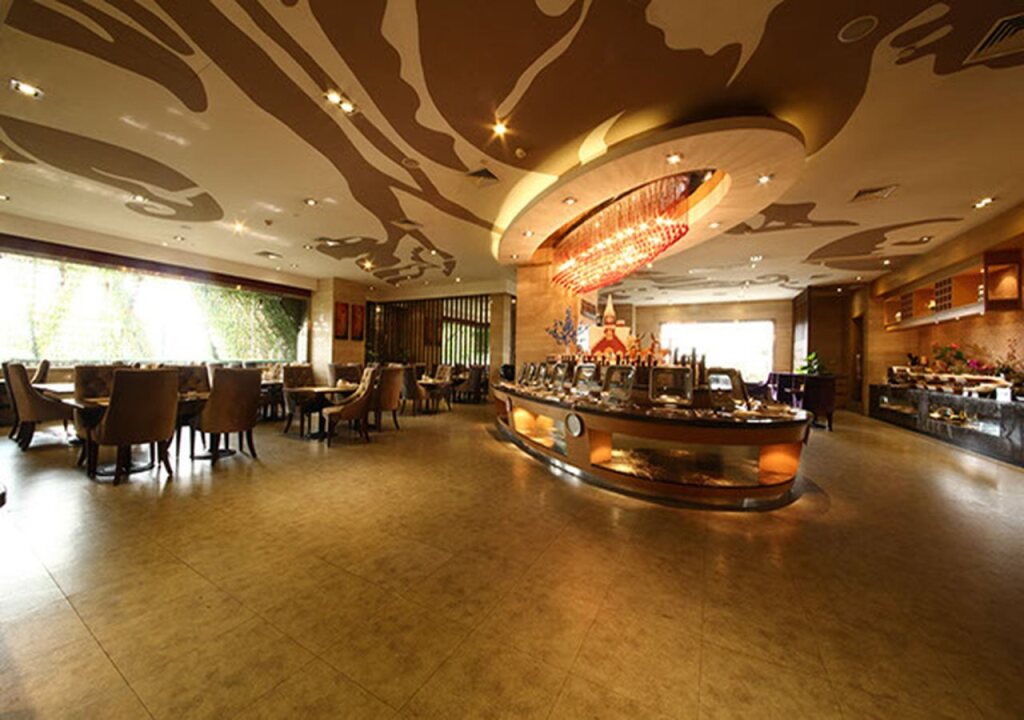 Yiwu Bali Plaza Hotel