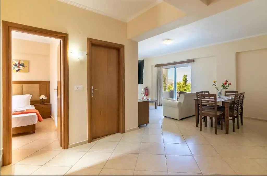 Selini Villas with private pool 10 minutes walking from the beach