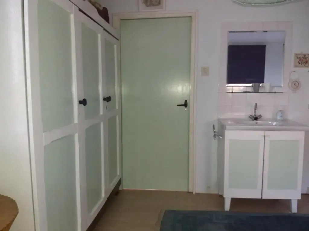 Bungalow in Eureka With Spacious Garden