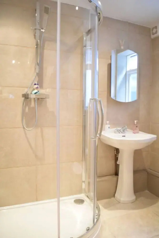 1 Bedroom Islington Flat With A Garden
