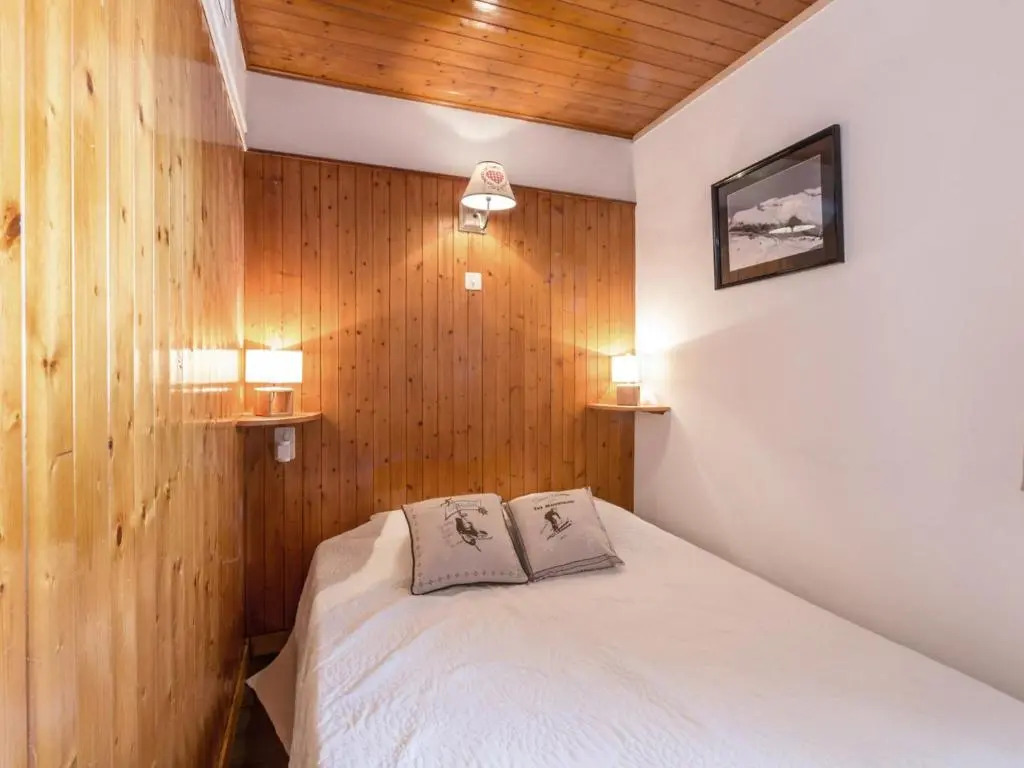 Appartement* pour 6, Sud, proche pistes et commerces - FR-1-304-82