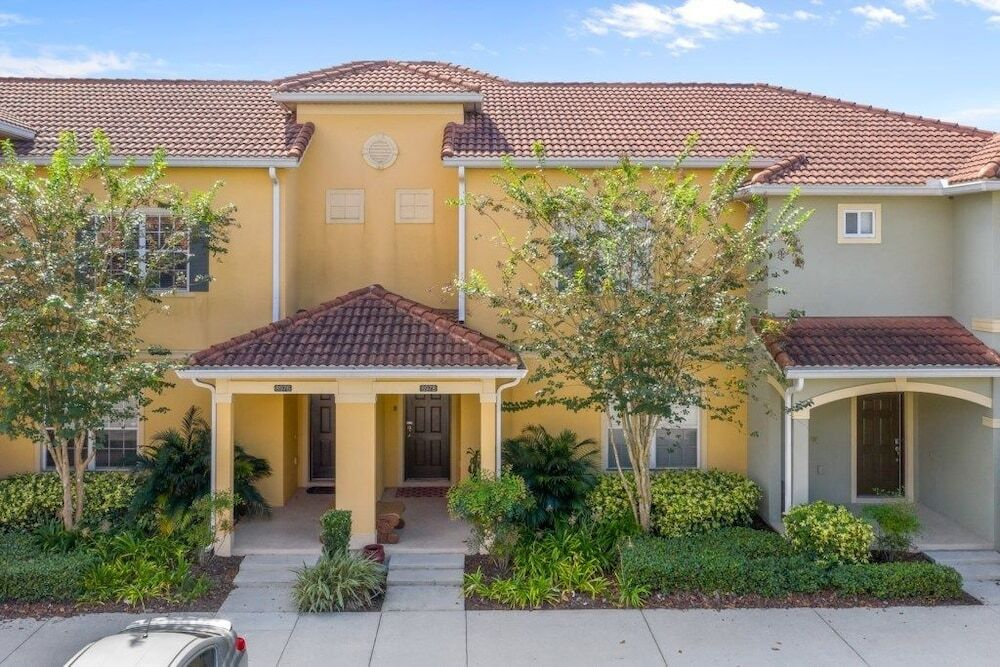 Paradise Palms Resort - 4 BR Townhome Screened Private Pool - FVV 40622