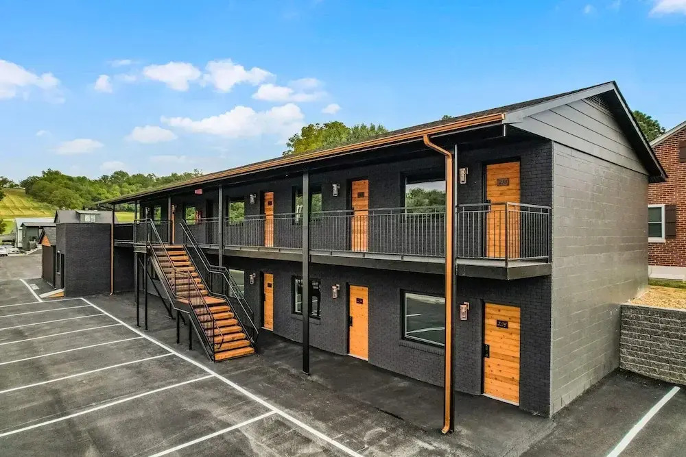 Hermann Motel