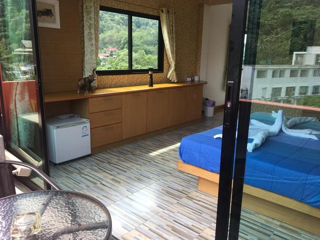 Corsica Guesthouse