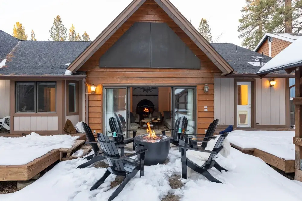 Cinnamon by Avantstay Gorgeous Cabin in Big Bear w/ Hot Tub & Fire Pit!