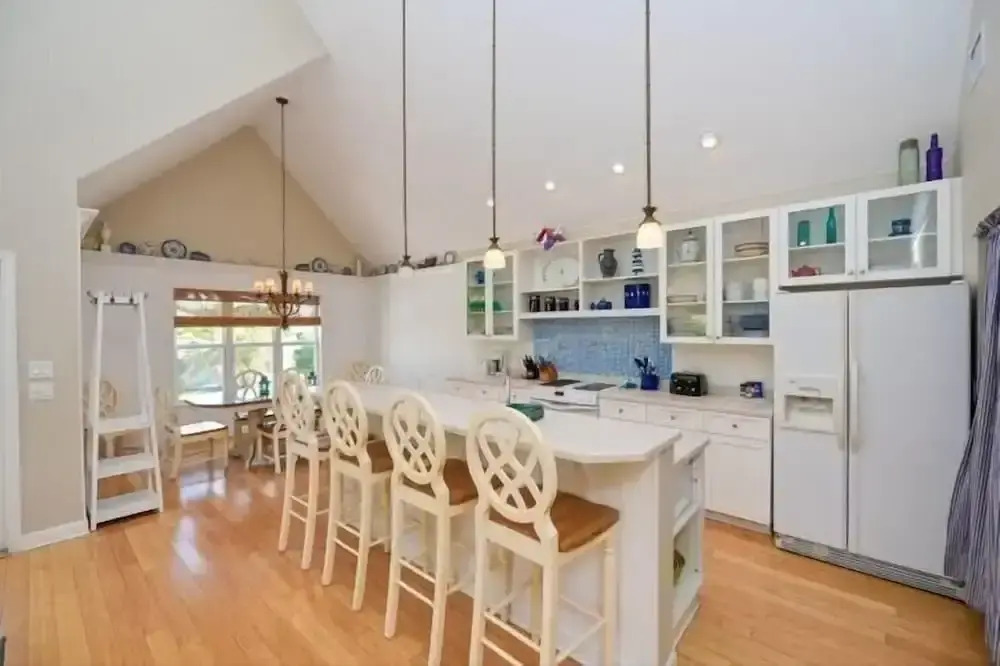 129 51st Street 3 Bedroom Home by RedAwning