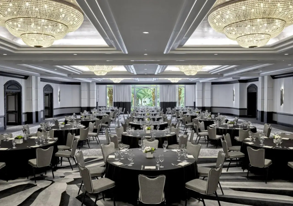 Loews Miami Beach Hotel