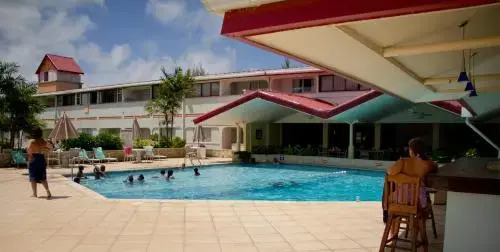 Crown Point Beach Hotel