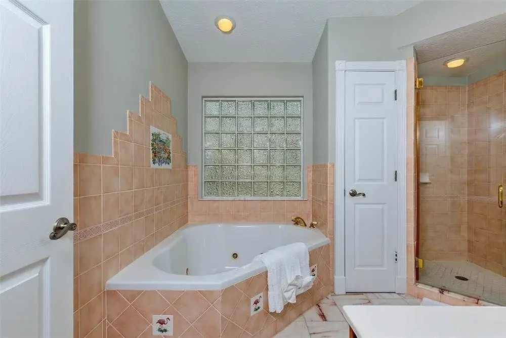 Golden Sands - Five Bedroom Home