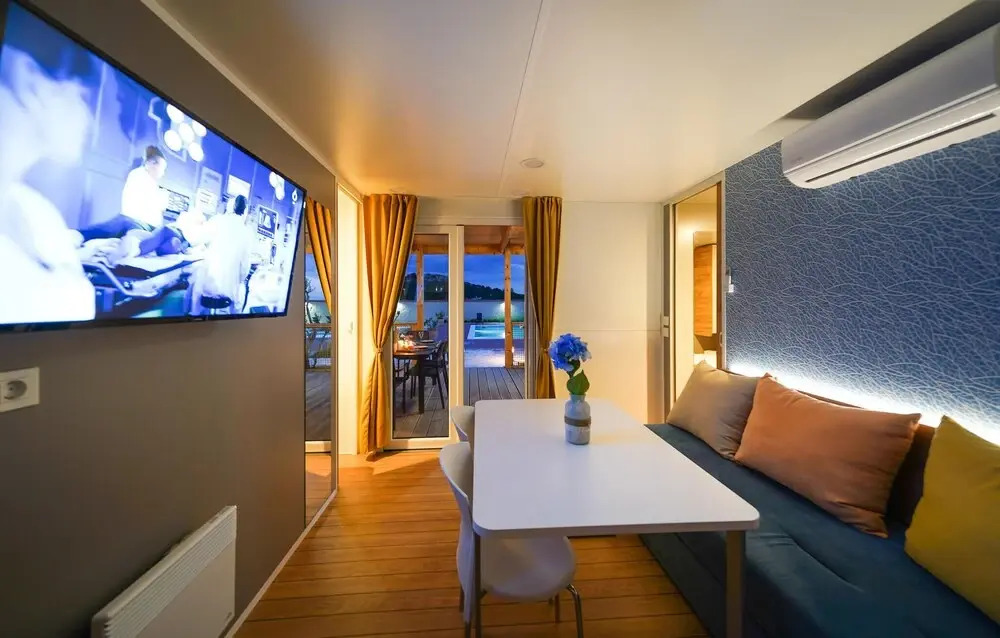 Amazing Home in Drage With 12 Bedrooms, Wifi and Outdoor Swimming Pool