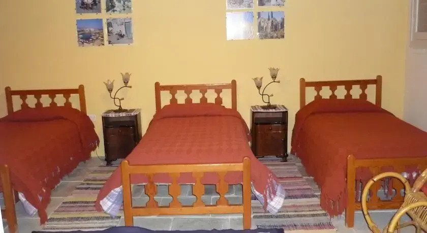 Dias House