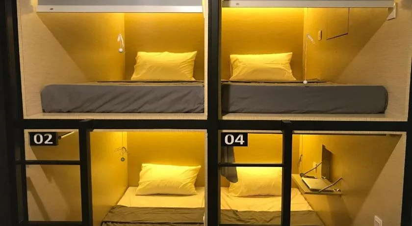 InnBox Capsule Hotel