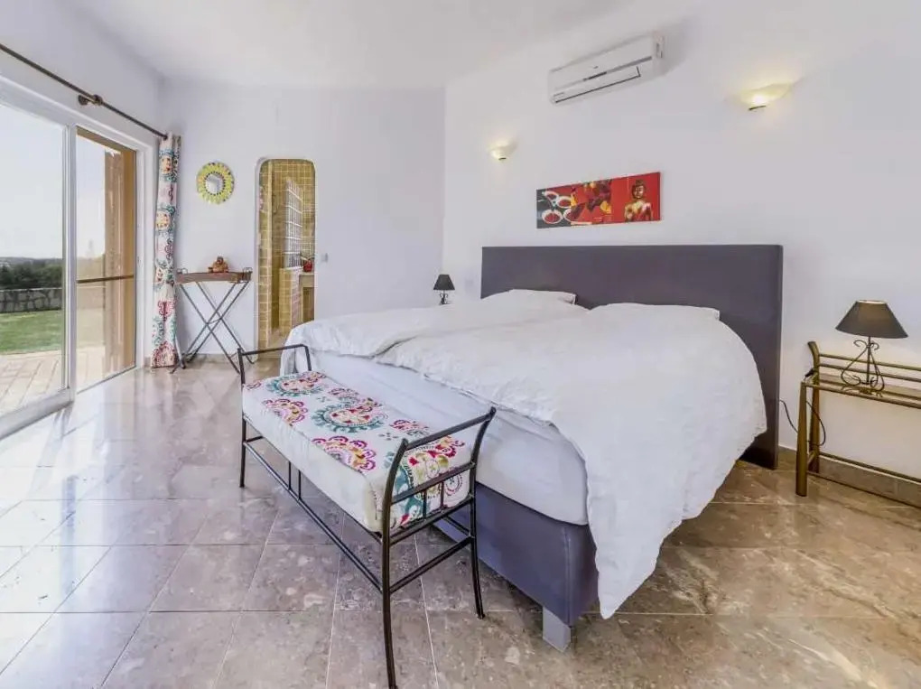 Stunning Carvoeiro Villa Casa Relva Branca 3 Bedrooms Tennis Court Distant Sea Views