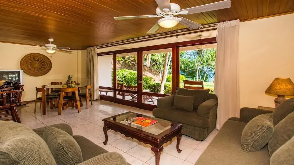 2-bedroom Beachfront Condo With Pool
