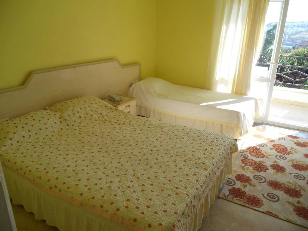 Baris Hotel