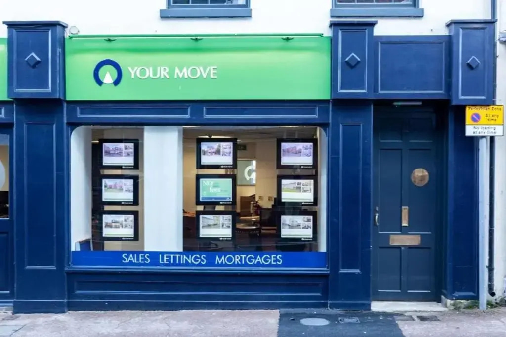 Charming Apartment In Andover Town Centre 55'' 4K Smart TV Netflix