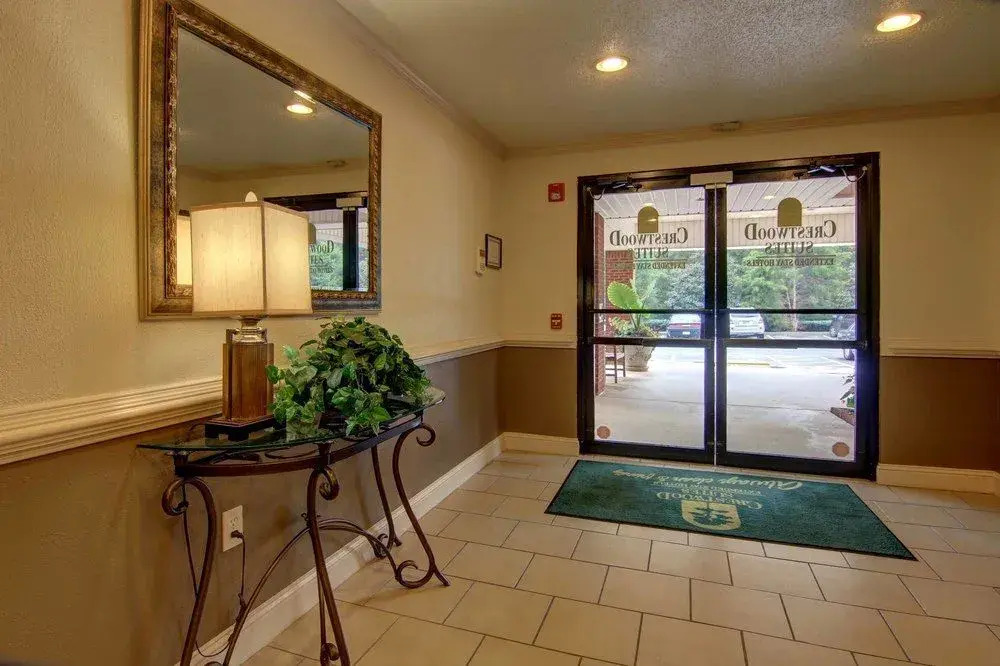 InTown Suites Extended Stay Marietta GA - Roswell Rd