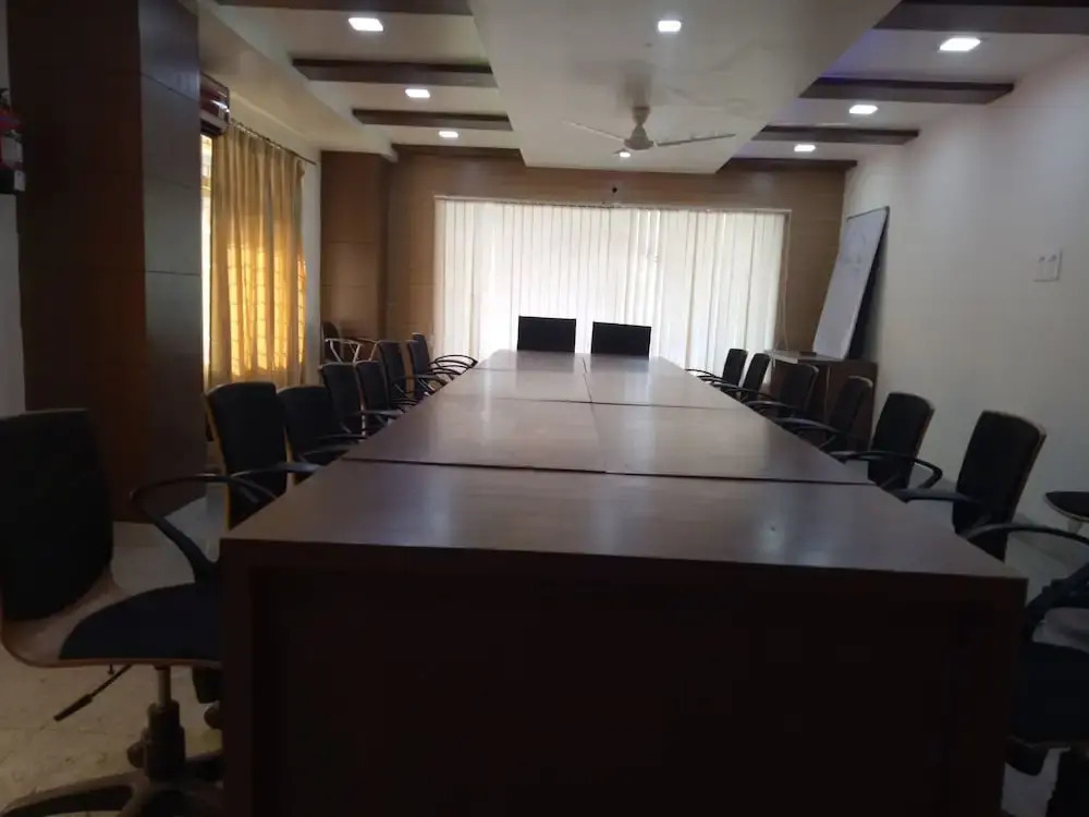 Hotel Barak Residency