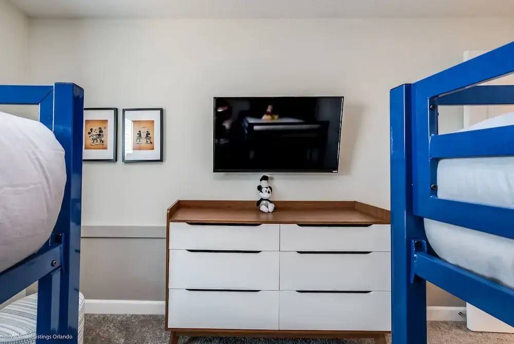 Stylish Home w/ Private Pool, 10 Min. From Disney!