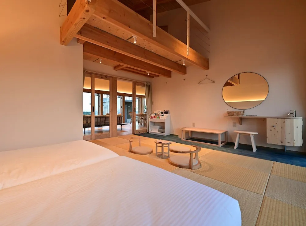 石垣ヒルズ® / ishigaki Hills®
