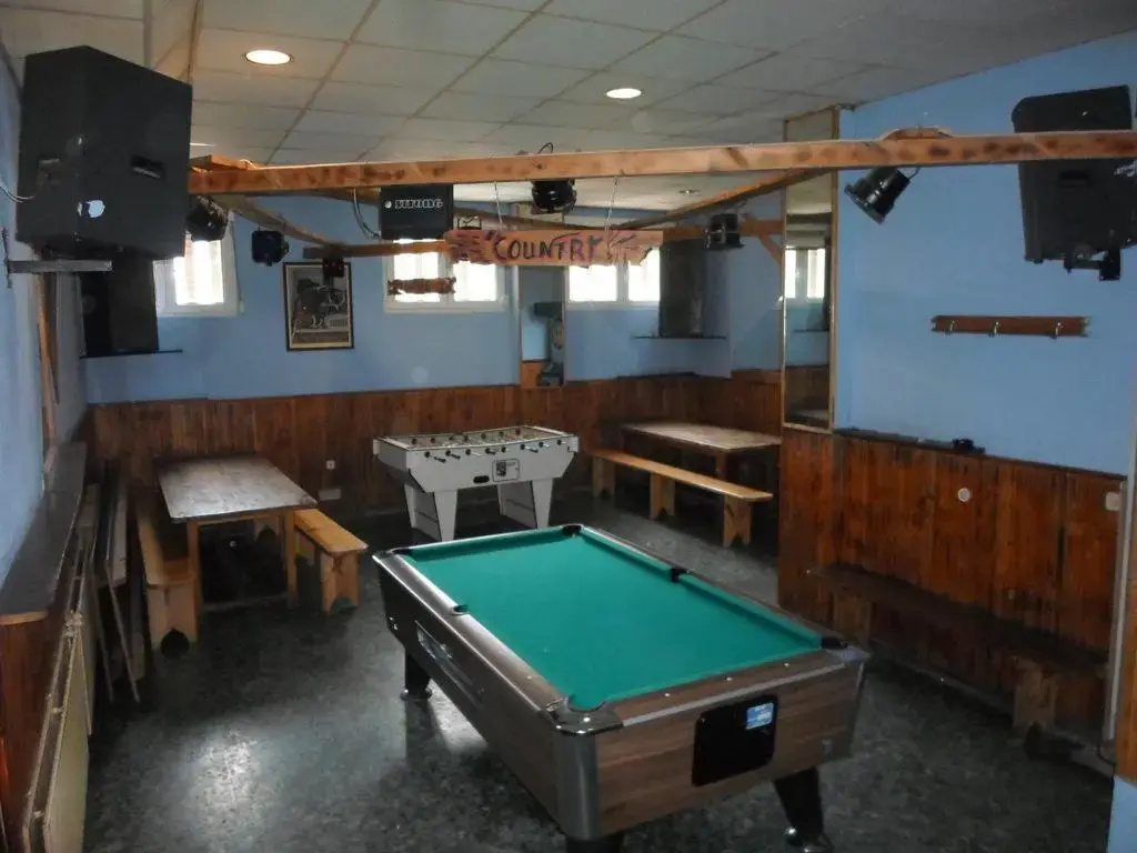Hostal Sanpatiel
