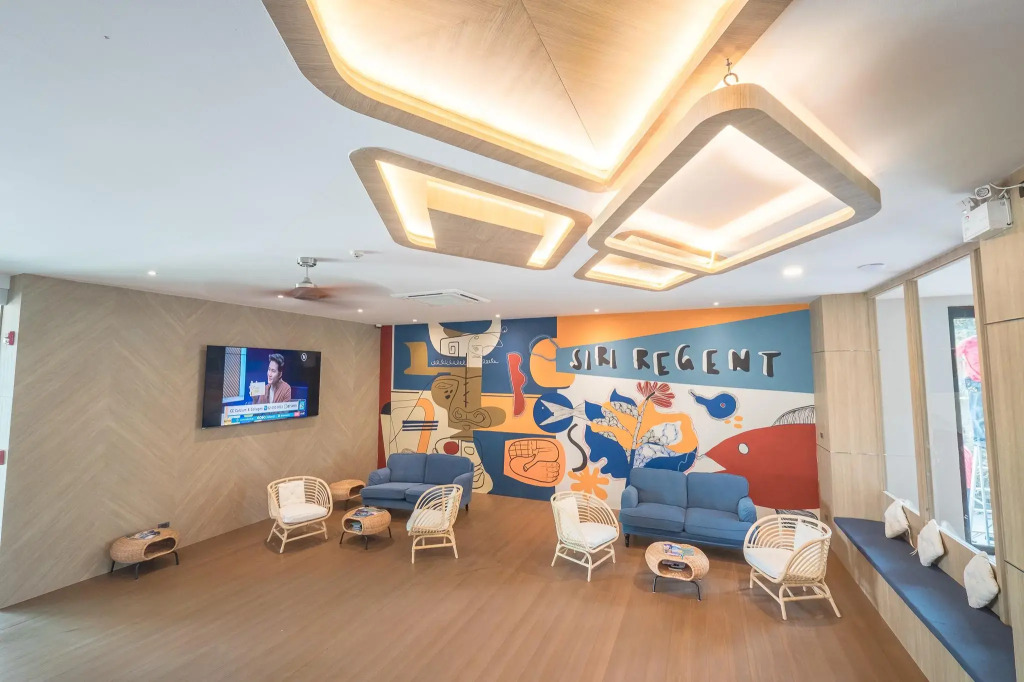 Siri regent Hotel