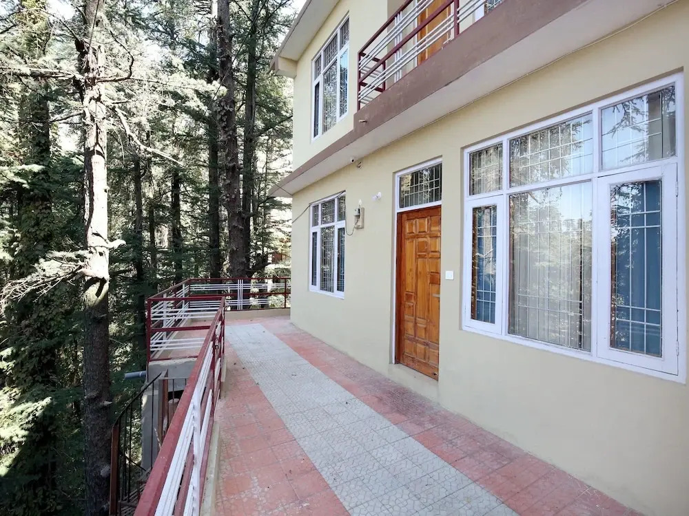 OYO 9838 Home 2BHK Whistling Pines Bharari