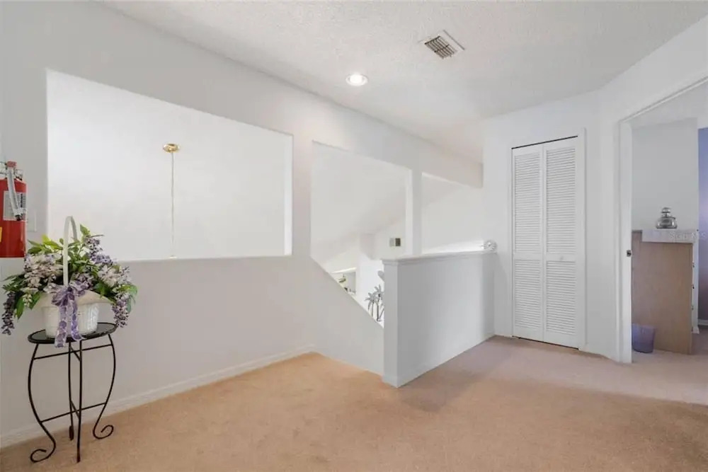 2811 Lindfields