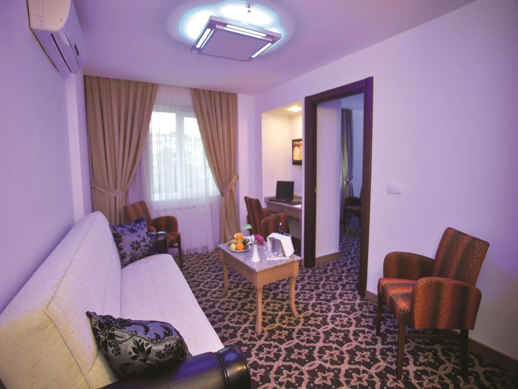 The City Hotel