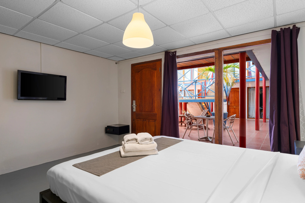 The Ritz Hostel