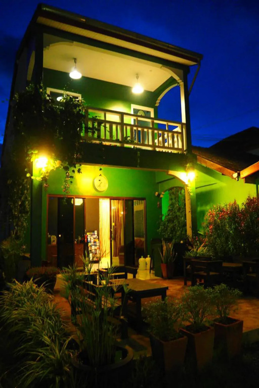 Wayla Hostel - Adults Only