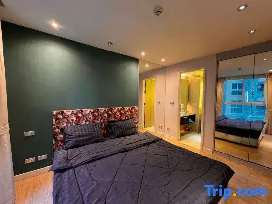 Large Caribbean 1BR Condo near Jomtien Bus Station