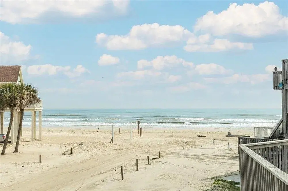 Here Comes the Sun by Ryson Vacation Rentals
