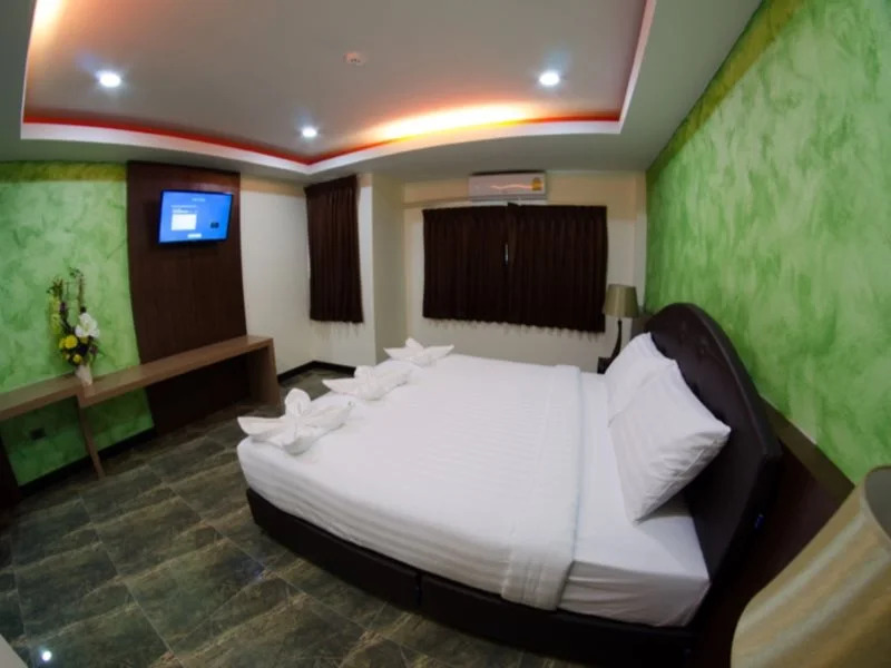 Me Suk Grand Hotel