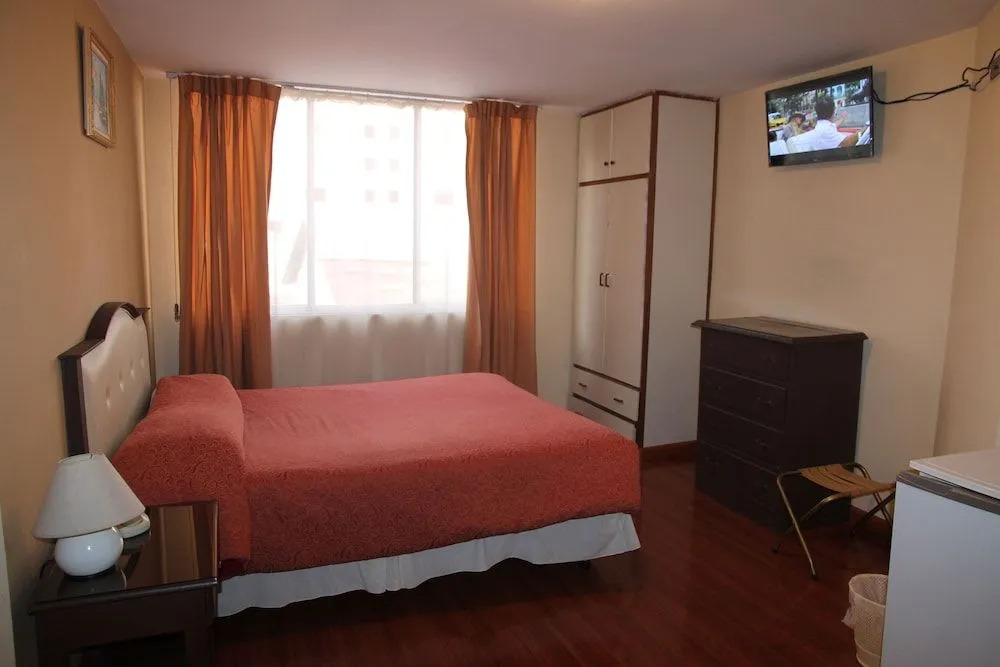 Hotel Luxor