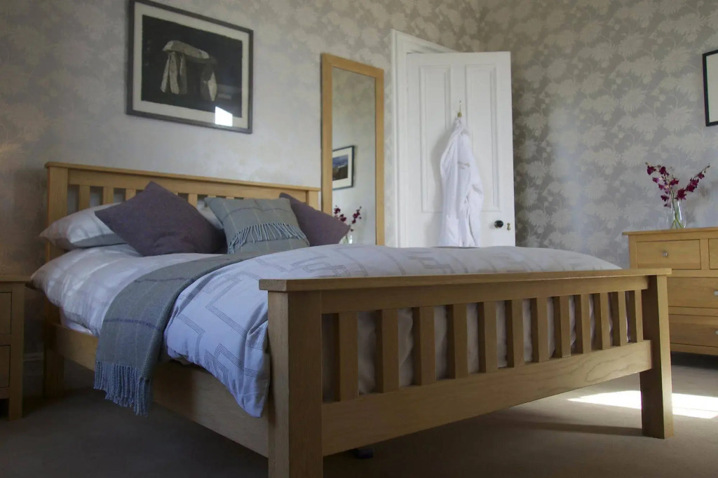 South Ness House Bb