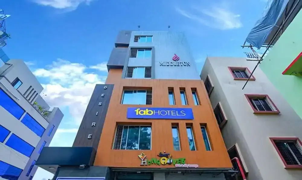 Fabhotel 9Th Street