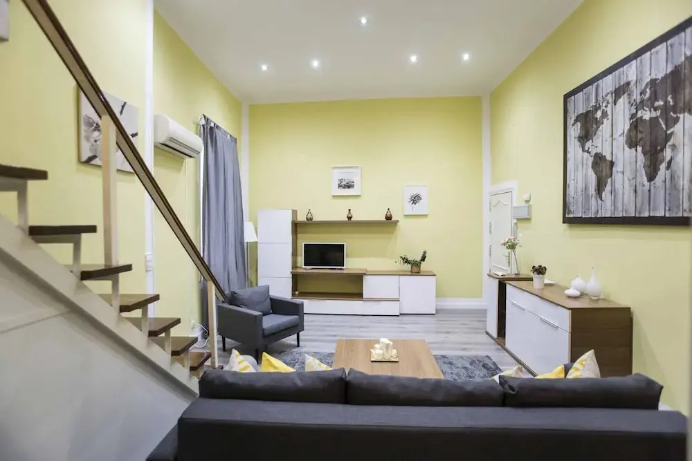 Forever Young Apartments Puerta del Sol