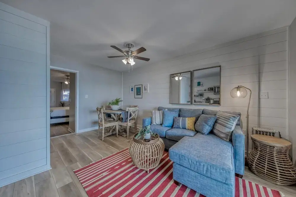 Weekender by Avantstay Gorgeous Beach Front Home w/ Ocean View