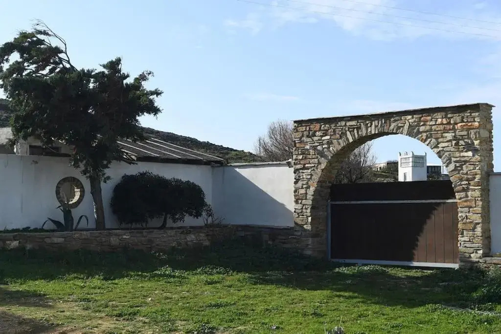 Lovely Studio Apartment For 2 Ppl In Tinos
