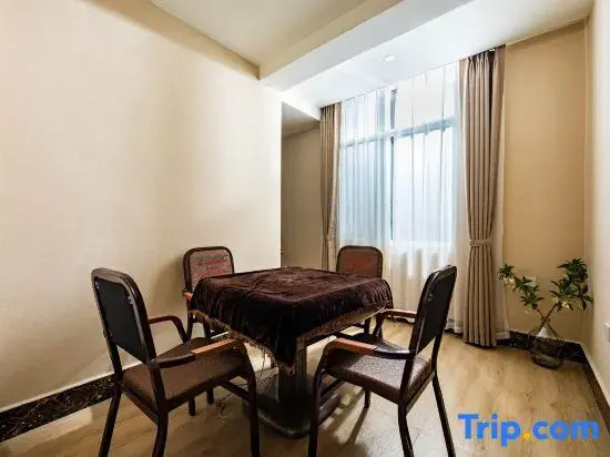 Nanzhao Cheap Hotel (Weishan Ancient City High-speed Railway Station Branch)