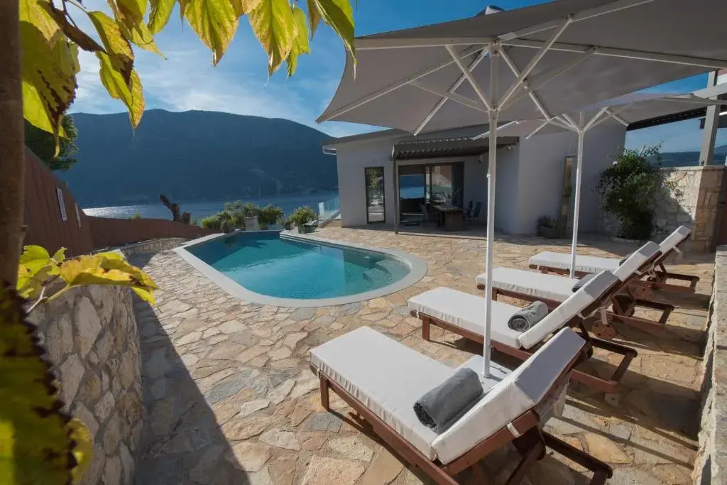 Mr Grey Luxury Villa