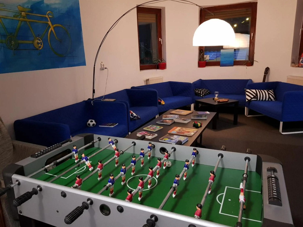 Popcorn Hostel