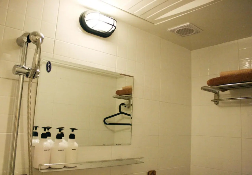 Hostel Beige