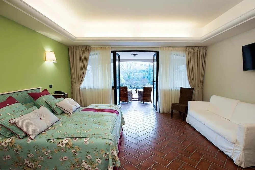 La Vignola Country Hotel