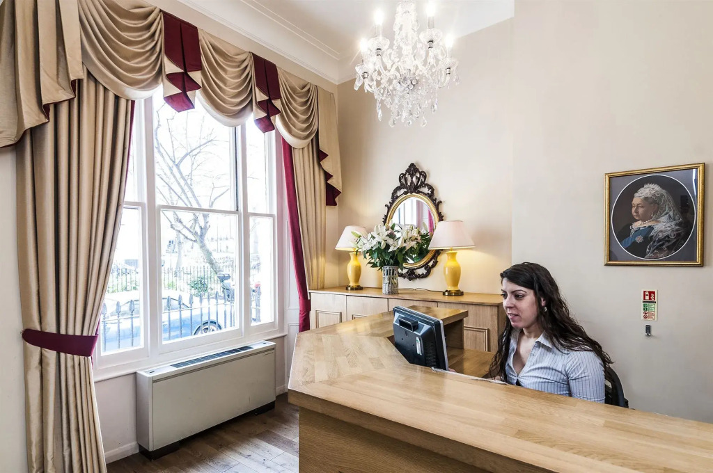Rose Park Hotel