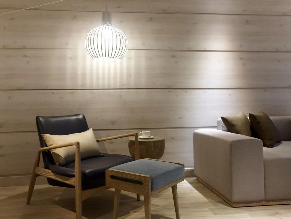 Discovery Hotel