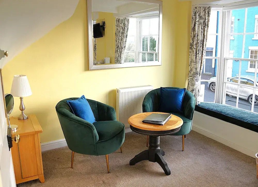 Radcliffe Guest House